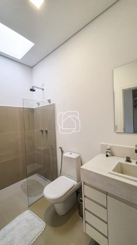 Casa de Condomínio à venda em Indaiatuba - SP - Helvetia Country: Banheiro