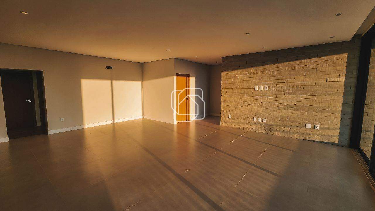 Casa de Condomínio à venda em Itu - SP - Condomínio Villas do Golfe: Sala de estar