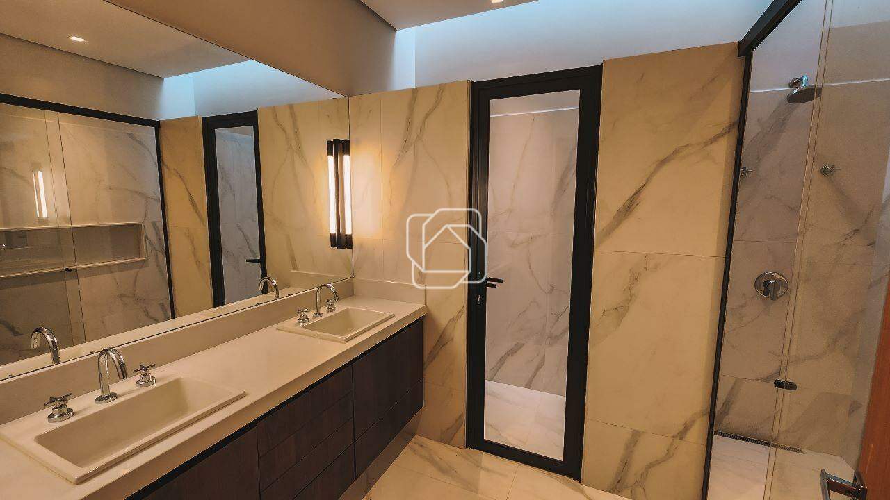 Casa de Condomínio à venda em Itu - SP - Condomínio Villas do Golfe: Banheiro