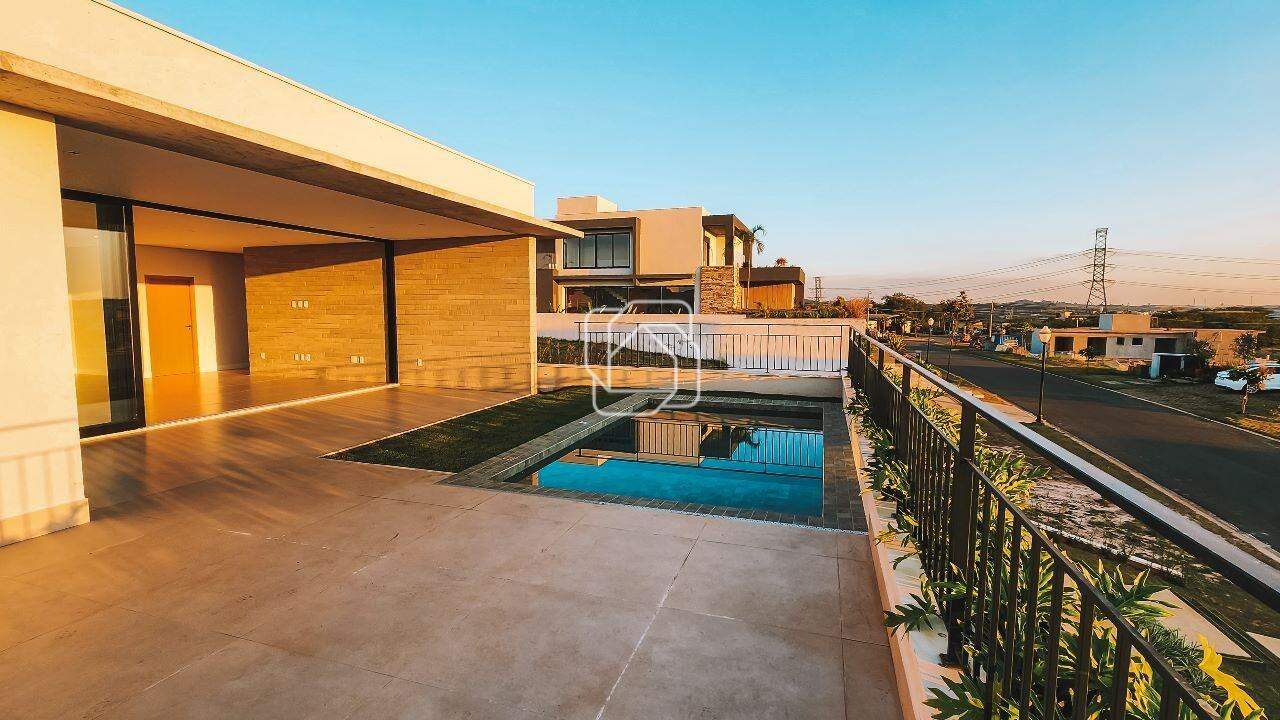 Casa de Condomínio à venda em Itu - SP - Condomínio Villas do Golfe: Área externa