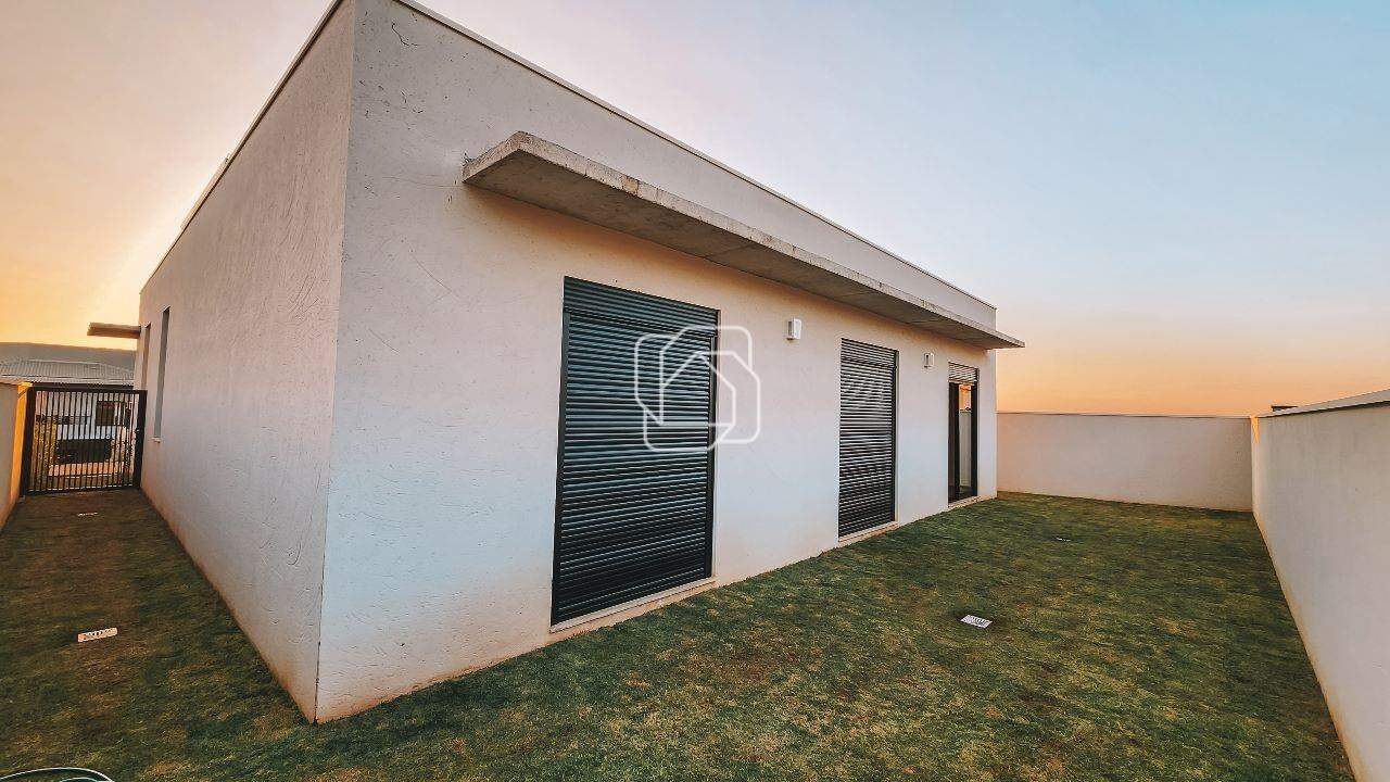 Casa de Condomínio à venda em Itu - SP - Condomínio Villas do Golfe: Área externa
