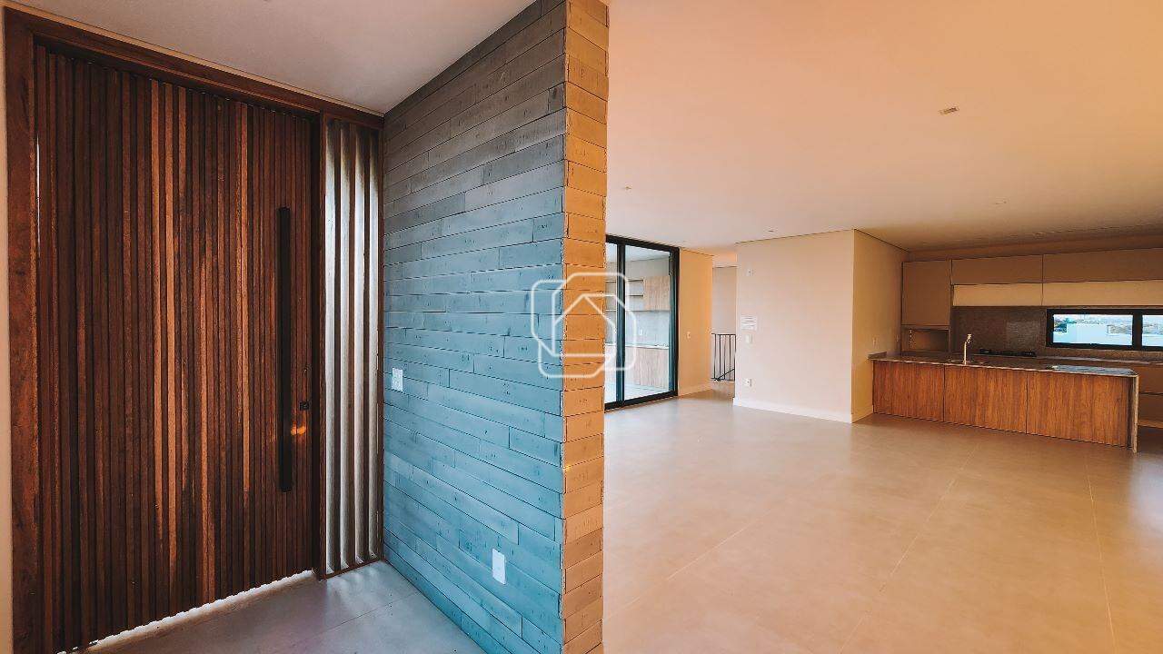 Casa de Condomínio à venda em Itu - SP - Condomínio Villas do Golfe: Hall de entrada/sala de estar