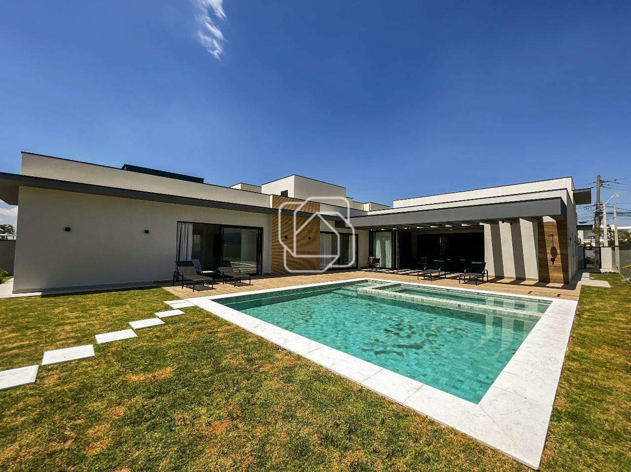 Casa de Condomínio à venda em Itu - SP - Condomínio Xapada Parque Ytu: Área externa, piscina