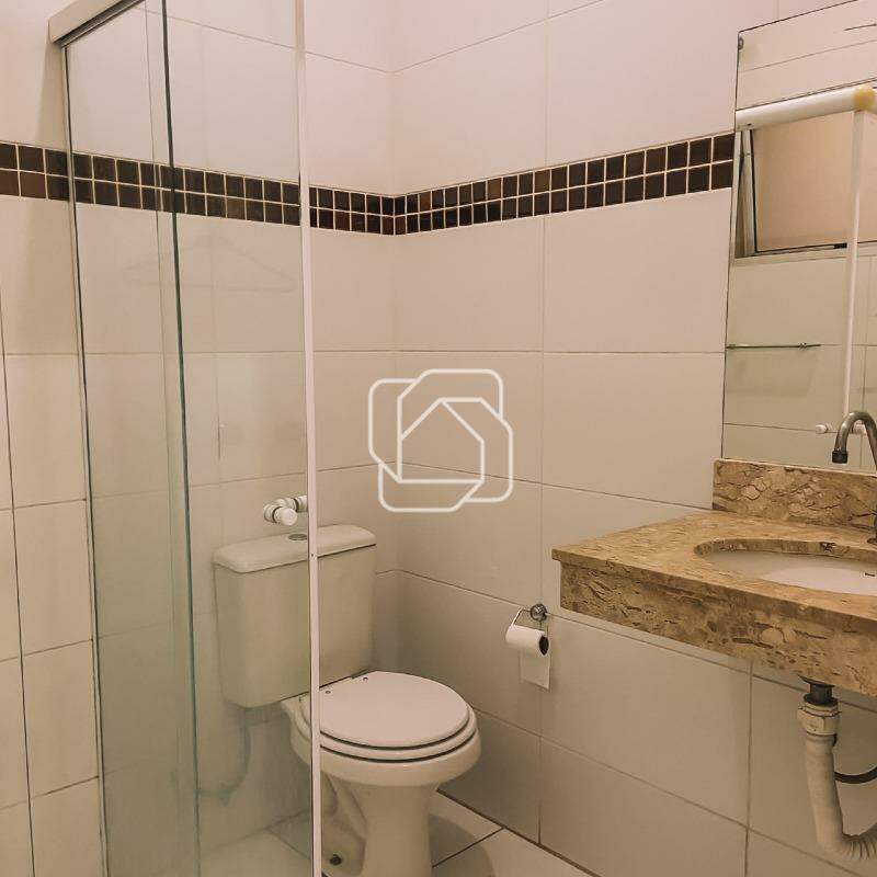 Casa de Condomínio para aluguel em Itu - SP - Parque Nossa Senhora da Candelária: Banheiro