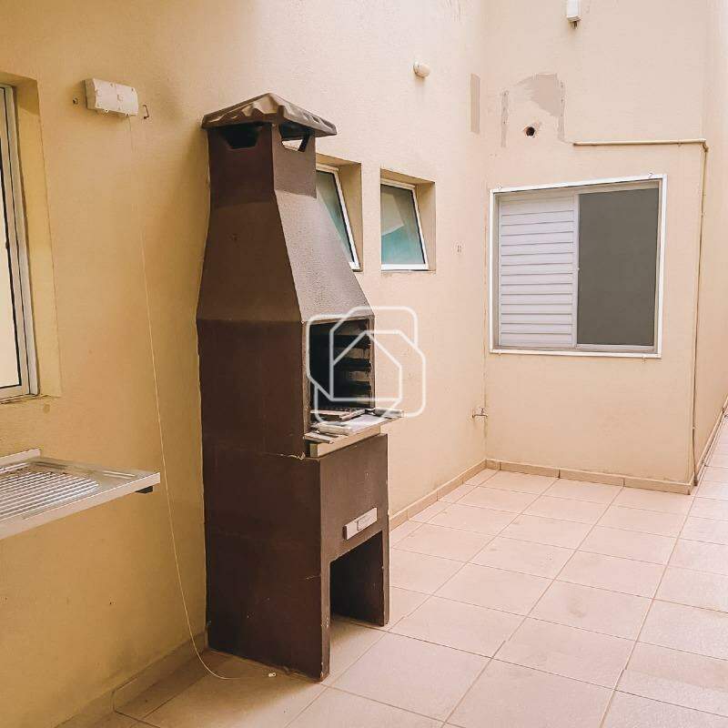 Casa de Condomínio para aluguel em Itu - SP - Parque Nossa Senhora da Candelária: Churrasqueira, quintal