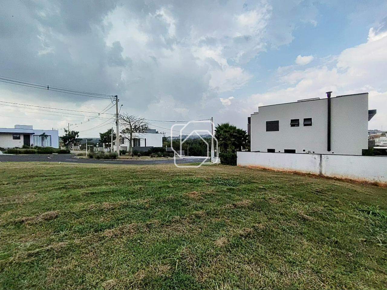 Terreno à venda em Itu - SP - Condomínio UNA: 