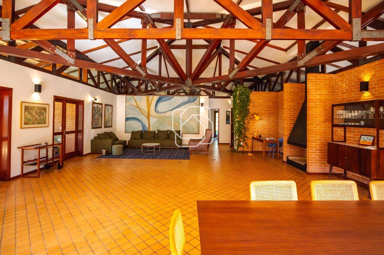 Casa de Condomínio à venda em Indaiatuba - SP - Lagos de Shanadu: Ambientes integrados