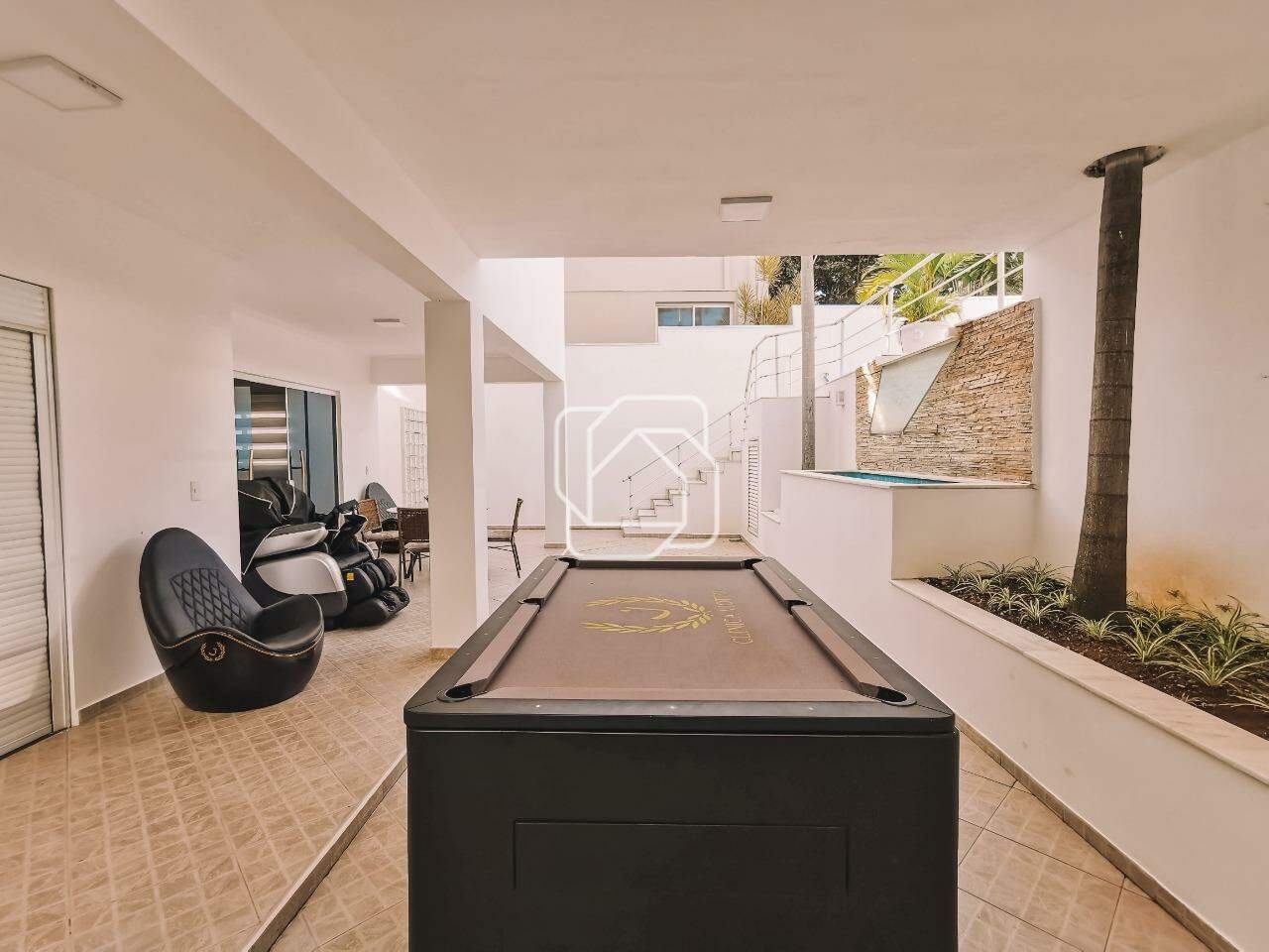 Casa de Condomínio à venda em Indaiatuba - SP - Jardim Vila Paradiso: Área externa, mesa de sinuca