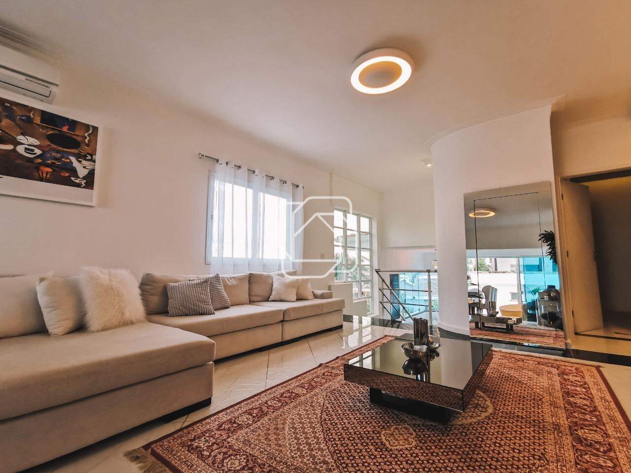 Casa de Condomínio à venda em Indaiatuba - SP - Jardim Vila Paradiso: Sala de estar