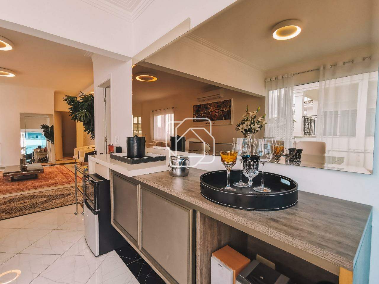Casa de Condomínio à venda em Indaiatuba - SP - Jardim Vila Paradiso: Sala de jantar