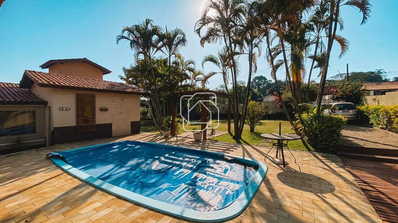 Casa de Condomínio à venda em Salto - SP - Condomínio Zuleika Jabour: Área da piscina