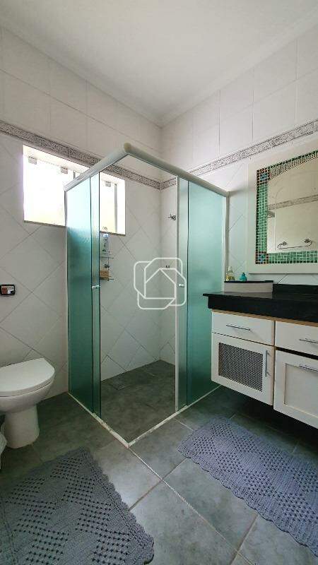 Casa de Condomínio para aluguel em Itu - SP - Parque Village Castelo: Casa com Piscina para Alugar em Itu | Condomínio Village Castelo Itu | Mobiliada