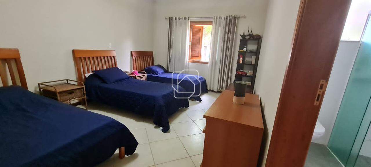 Casa de Condomínio para aluguel em Itu - SP - Parque Village Castelo: Casa com Piscina para Alugar em Itu | Condomínio Village Castelo Itu | Mobiliada