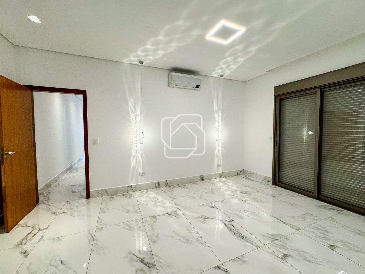 Casa de Condomínio à venda em Itu - SP - Condomínio Xapada Parque Ytu: Suíte