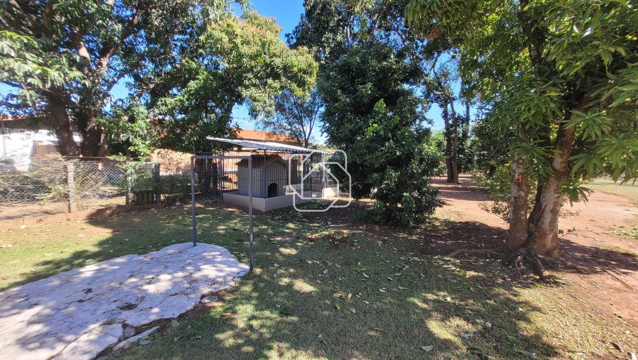 Casa de Condomínio para aluguel em Indaiatuba - SP - Vale das Laranjeiras: Área externa