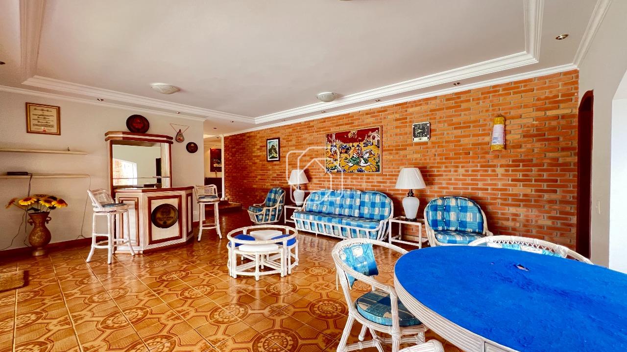 Casa de Condomínio para aluguel em Indaiatuba - SP - Vale das Laranjeiras: Sala de estar