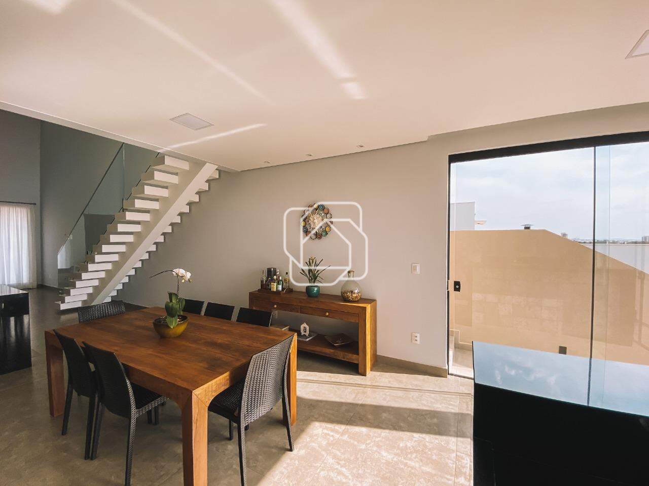 Casa de Condomínio à venda em Itu - SP - Residencial Saint Paul: Sala de jantar