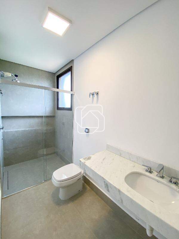 Casa de Condomínio à venda em Itu - SP - Condomínio Villas do Golfe: Banheiro
