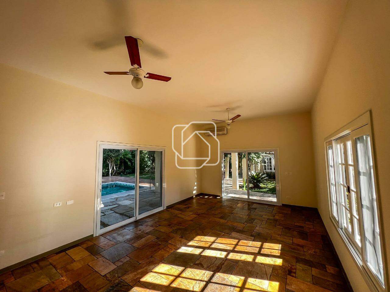 Casa de Condomínio à venda em Itu - SP - Condomínio Terras de São José: Ambientes integrados