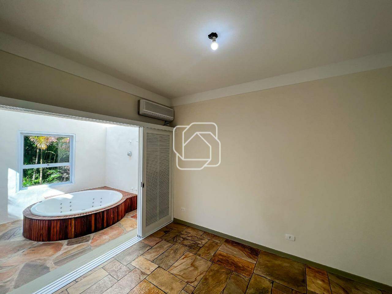 Casa de Condomínio à venda em Itu - SP - Condomínio Terras de São José: Spa