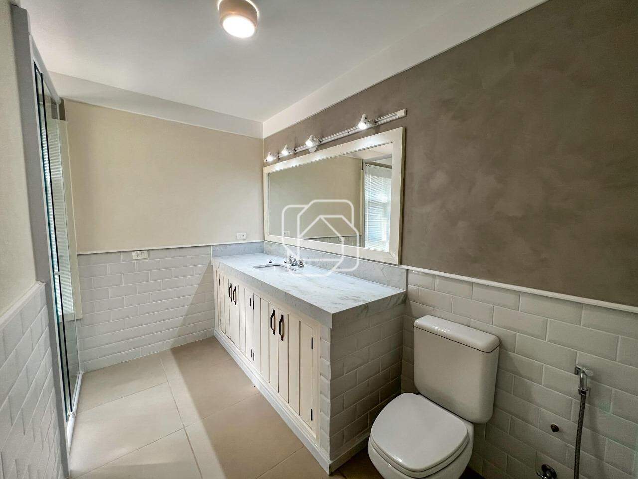 Casa de Condomínio à venda em Itu - SP - Condomínio Terras de São José: Banheiro