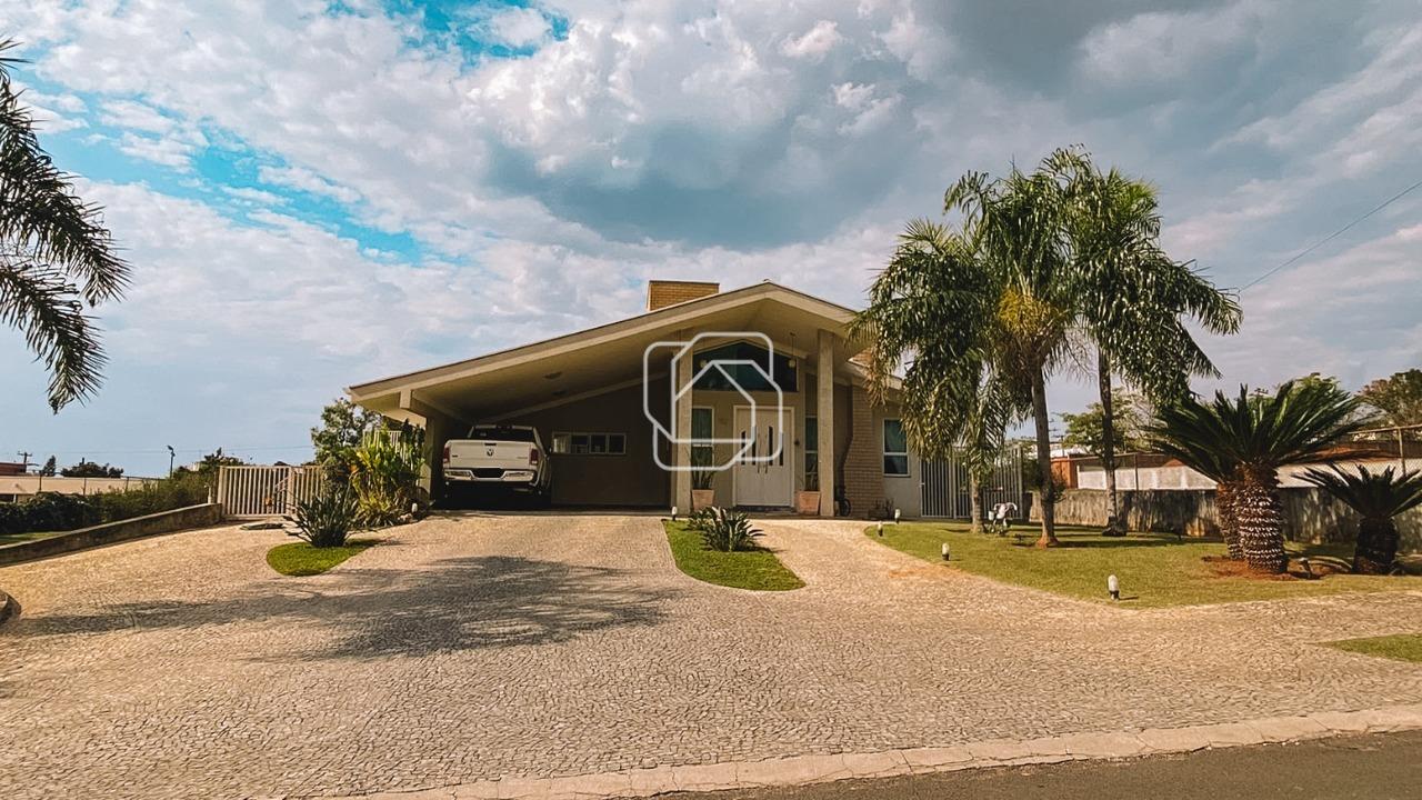 Casa de Condomínio à venda em Salto - SP - Terras de Mont Serrat: Fachada da casa