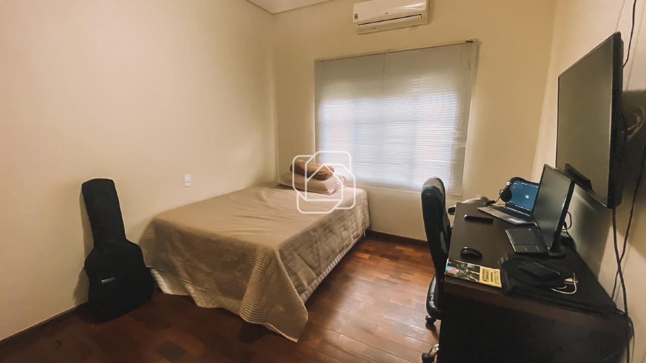 Casa de Condomínio à venda em Salto - SP - Terras de Mont Serrat: Quarto