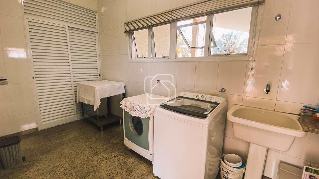 Casa de Condomínio à venda em Salto - SP - Terras de Mont Serrat: Lavanderia