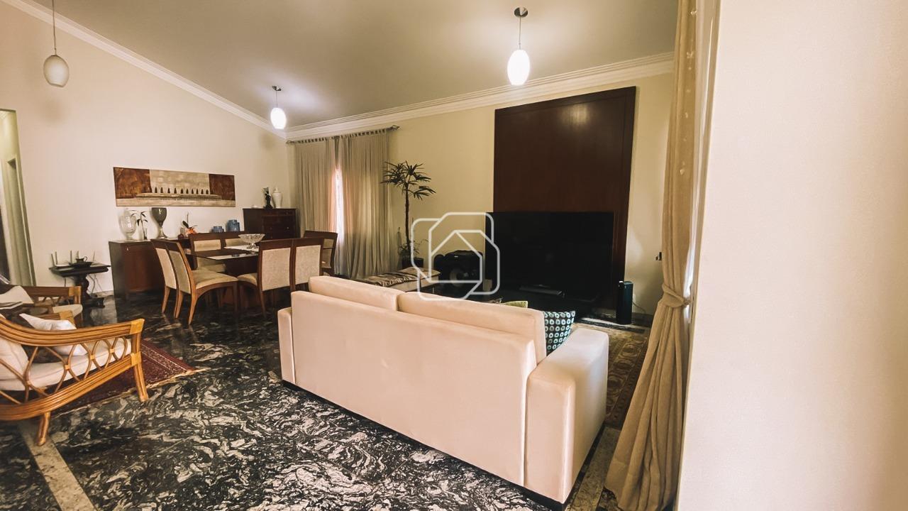 Casa de Condomínio à venda em Salto - SP - Terras de Mont Serrat: Salas integradas