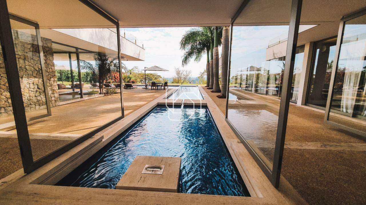Casa de Condomínio à venda em Itupeva - SP - Fazenda da Grama: Piscina, entrada da casa