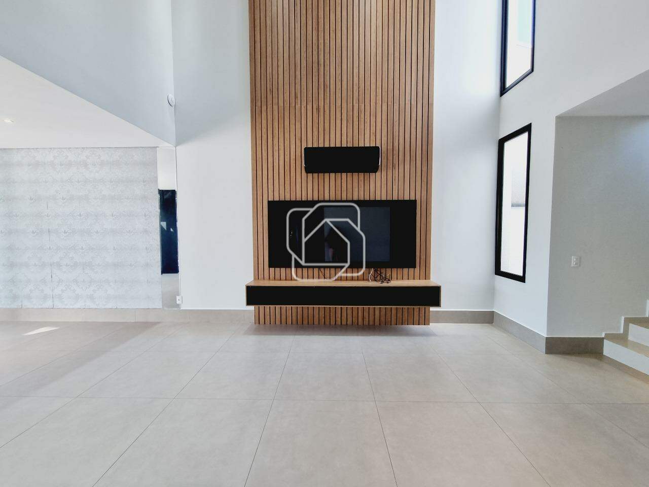 Casa de Condomínio para aluguel em Indaiatuba - SP - Residencial Duas Marias: Sala de estar