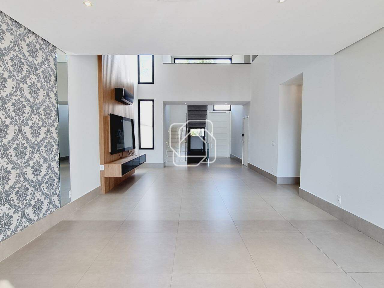 Casa de Condomínio para aluguel em Indaiatuba - SP - Residencial Duas Marias: Sala de estar