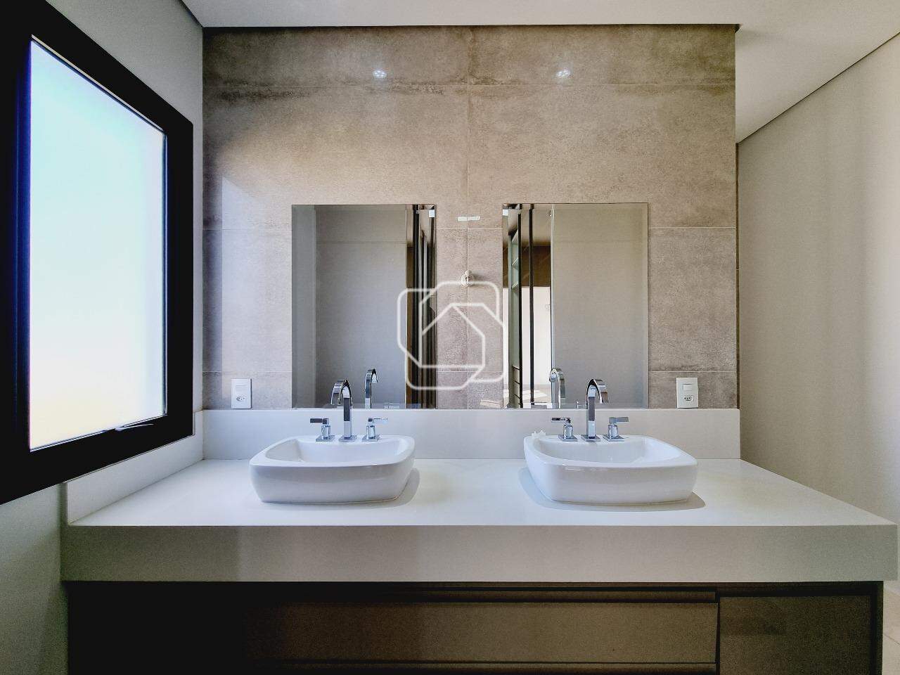 Casa de Condomínio para aluguel em Indaiatuba - SP - Residencial Duas Marias: Banheiro