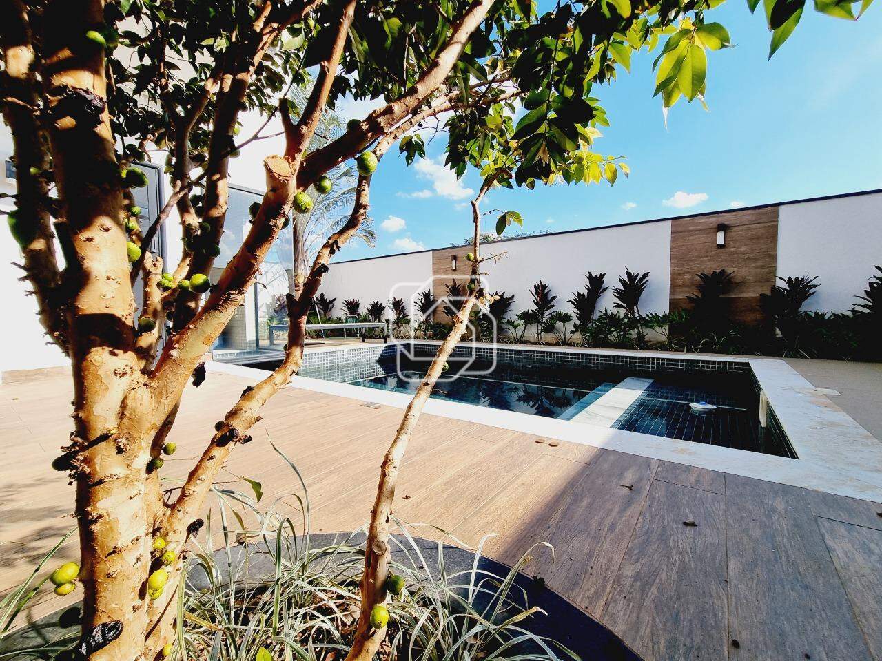 Casa de Condomínio para aluguel em Indaiatuba - SP - Residencial Duas Marias: Área externa