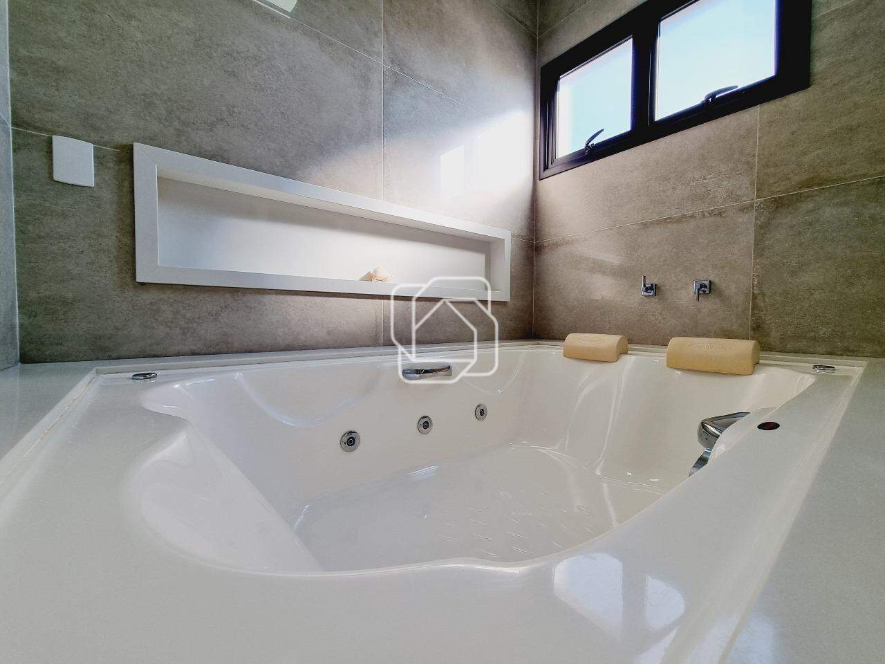 Casa de Condomínio para aluguel em Indaiatuba - SP - Residencial Duas Marias: Banheiro