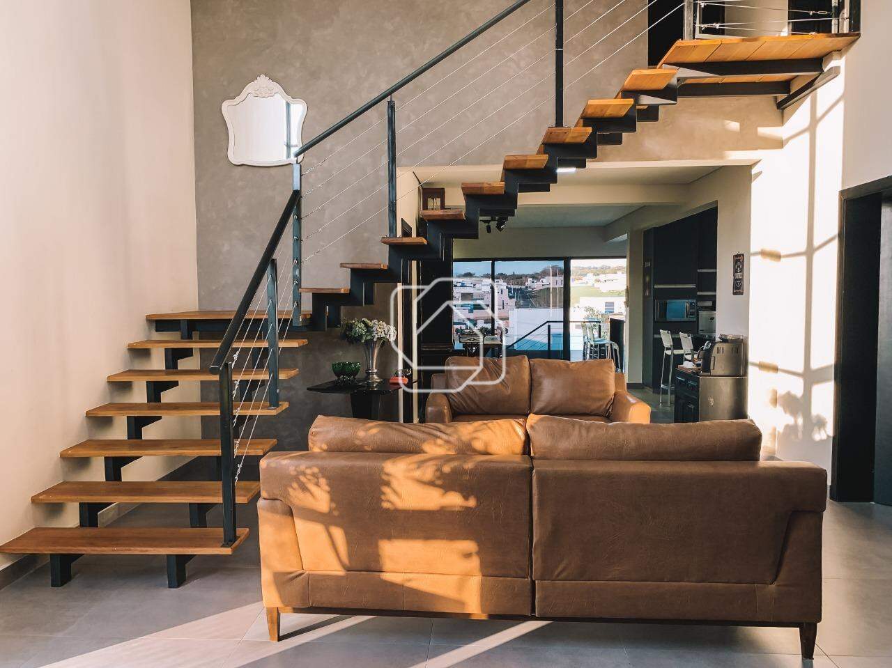 Casa de Condomínio à venda em Itu - SP - Residencial Saint Paul: Sala, acesso superior