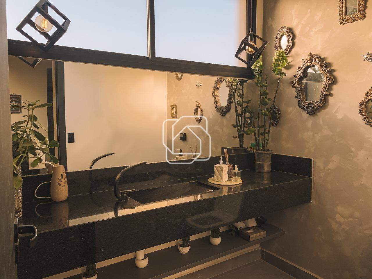 Casa de Condomínio à venda em Itu - SP - Residencial Saint Paul: Lavabo