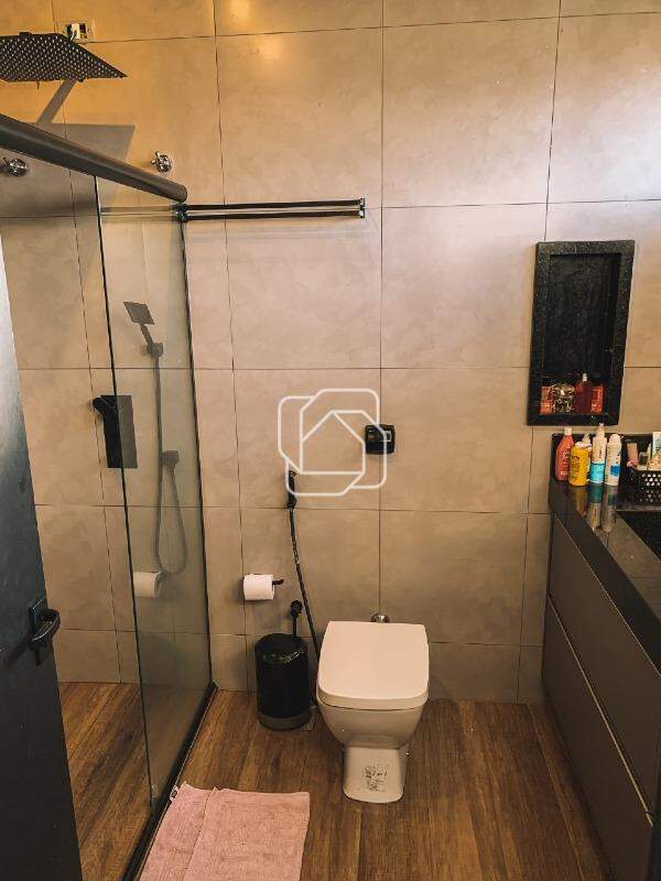 Casa de Condomínio à venda em Itu - SP - Residencial Saint Paul: Banheiro