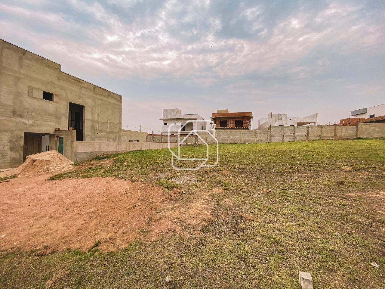 Terreno à venda em Itu - SP - Condomínio UNA: Visão geral do terreno