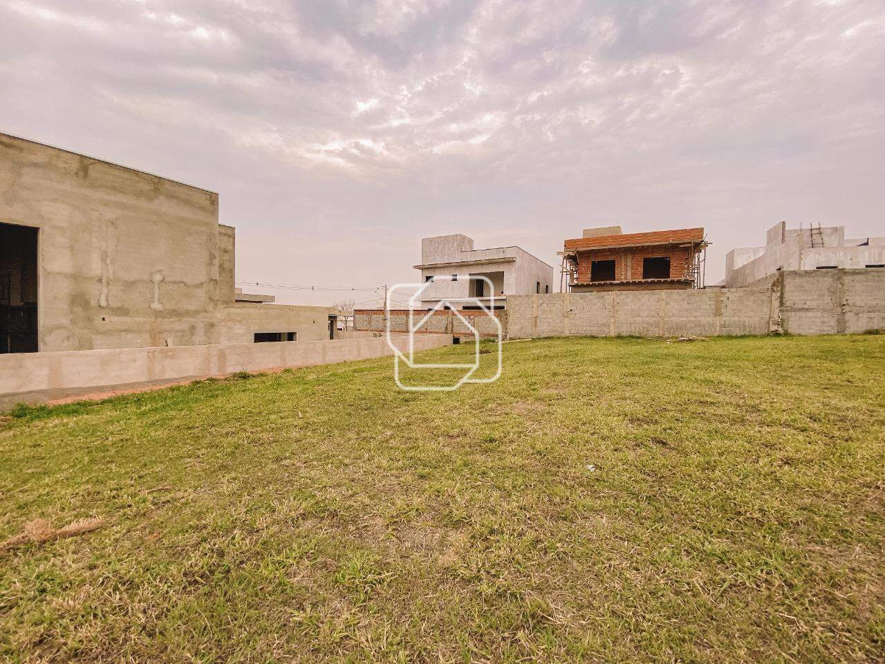 Terreno à venda em Itu - SP - Condomínio UNA: Visão geral do terreno