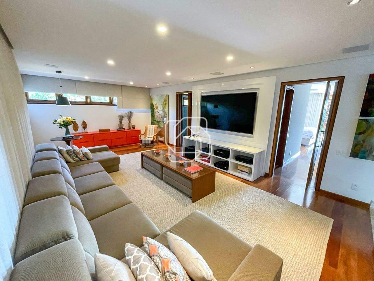 Casa de Condomínio à venda em Itupeva - SP - Fazenda da Grama: Sala de TV