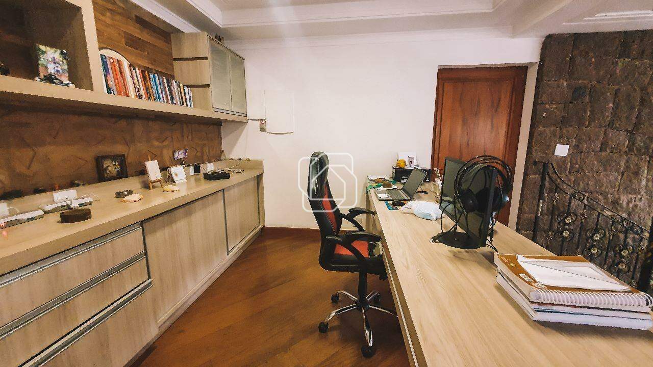 Casa de Condomínio à venda em Indaiatuba - SP - Vale das Laranjeiras: Escritório