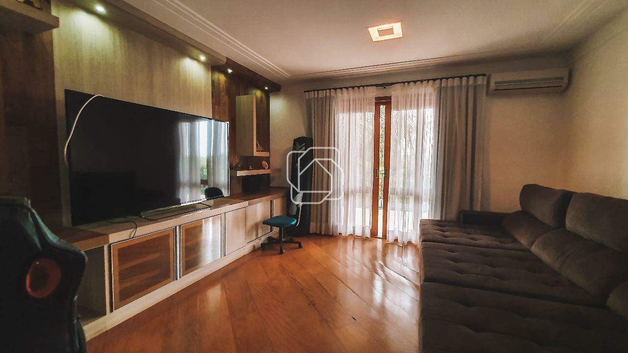 Casa de Condomínio à venda em Indaiatuba - SP - Vale das Laranjeiras: Sala de TV privativa