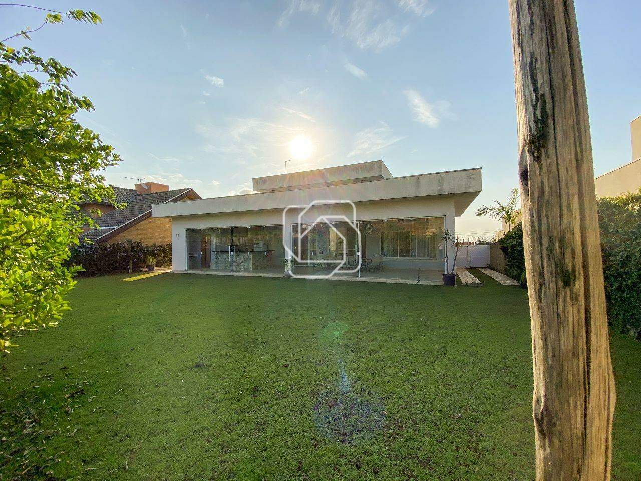 Casa de Condomínio à venda em Itu - SP - Condomínio Xapada Parque Ytu: Quintal gramado