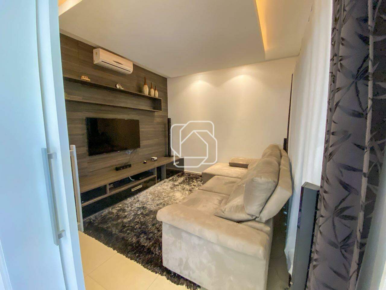 Casa de Condomínio à venda em Itu - SP - Condomínio Xapada Parque Ytu: Sala de TV privativa