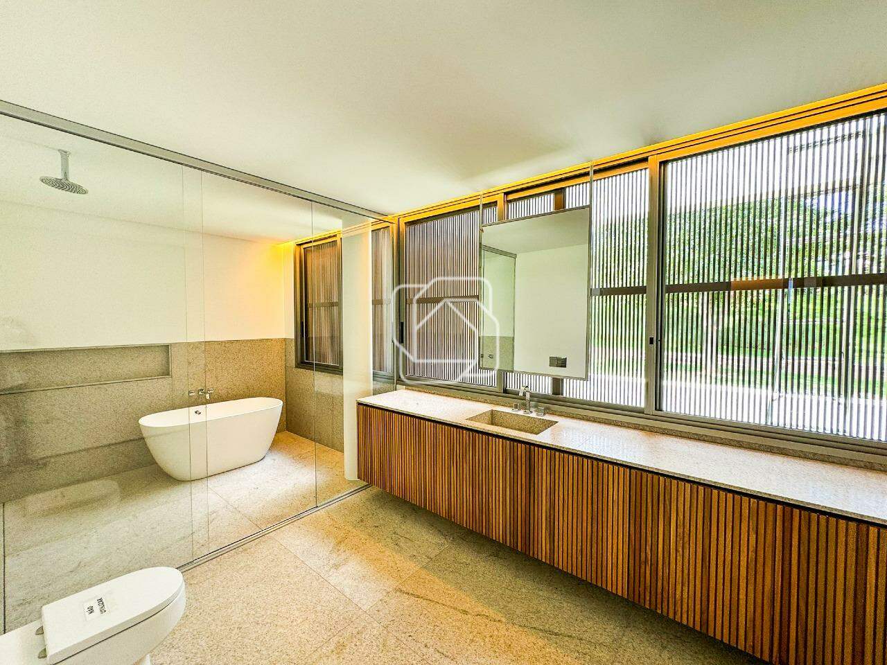 Casa de Condomínio à venda em Bragança Paulista - SP - Quinta da Baroneza: Banheiro