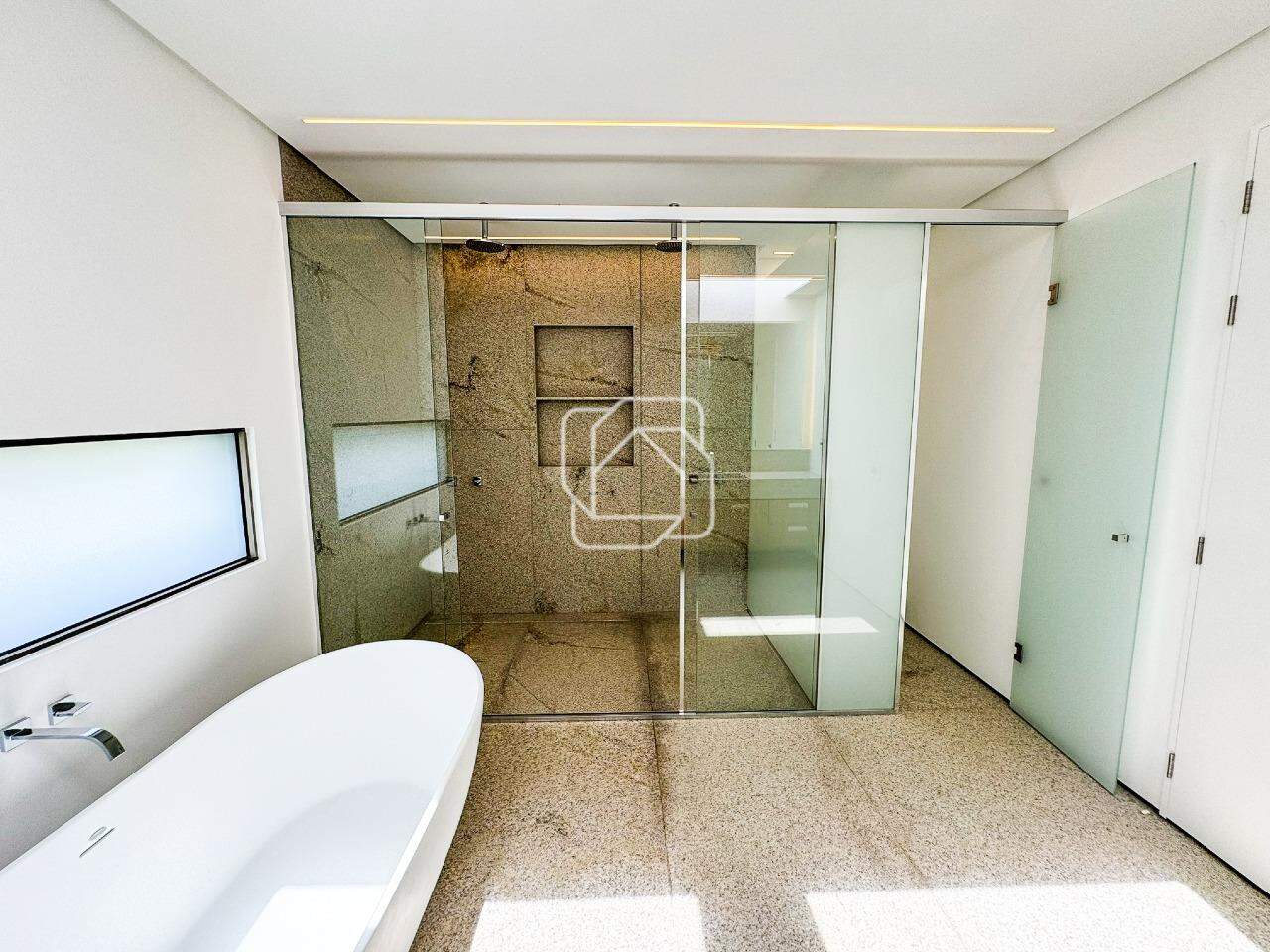 Casa de Condomínio à venda em Bragança Paulista - SP - Quinta da Baroneza: Banheiro