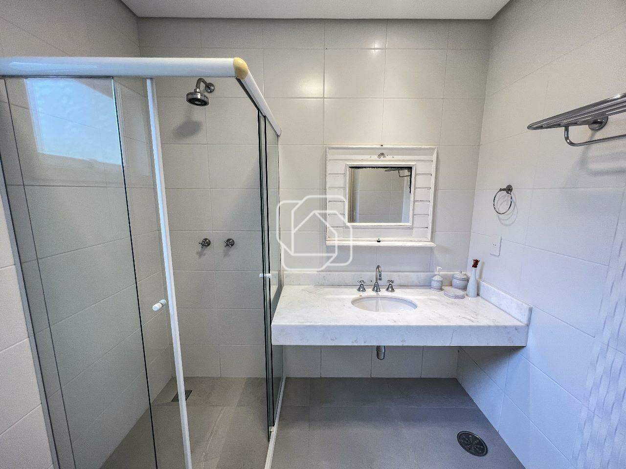 Casa de Condomínio à venda em Itu - SP - Condomínio City Castelo: Banheiro