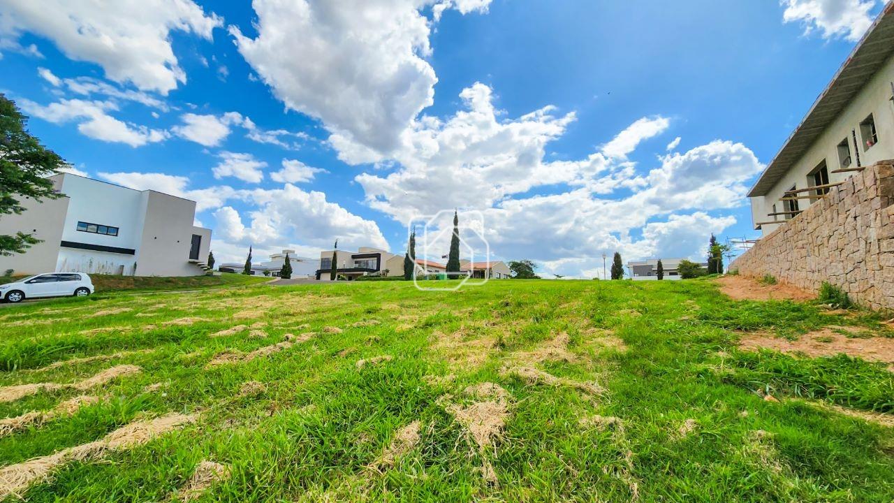 Terreno à venda em Itu - SP - Residencial Parque Campos de Santo Antônio II: Visão geral do terreno