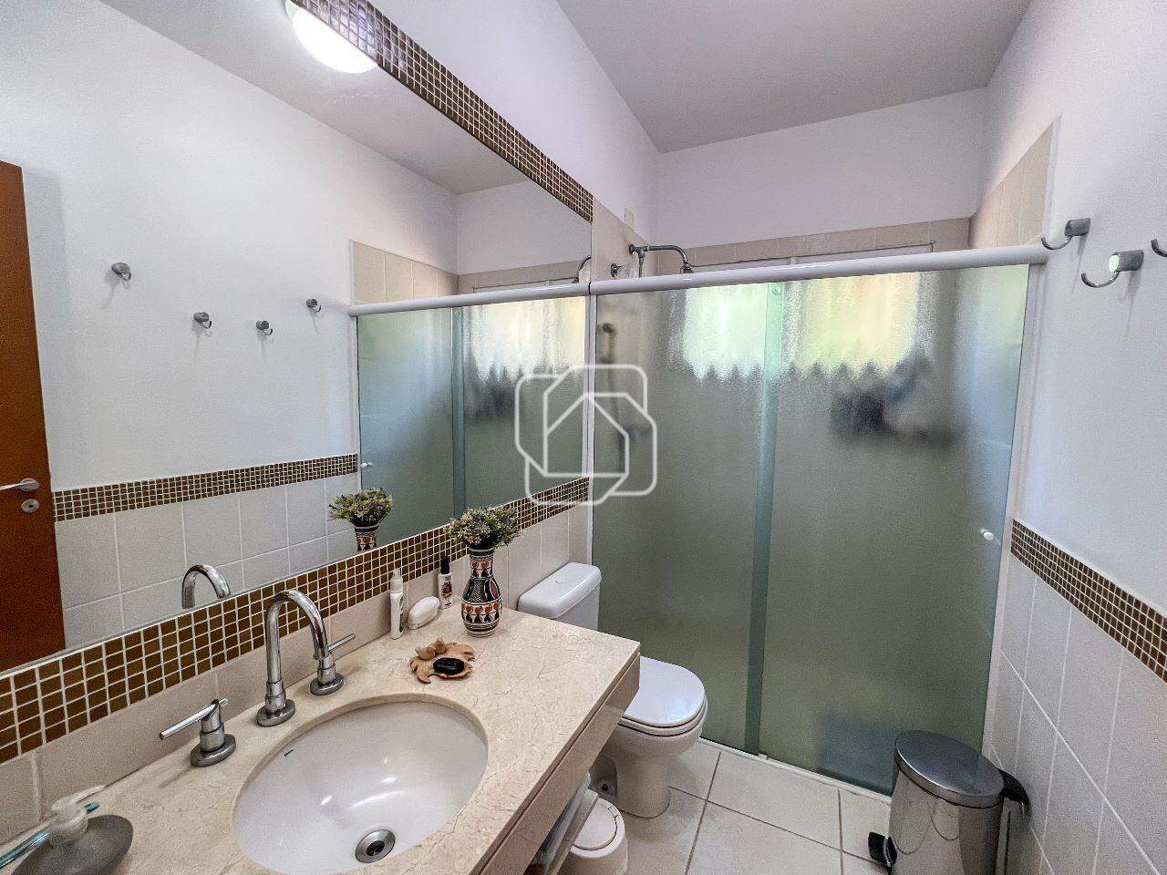 Casa de Condomínio à venda em Itu - SP - Fazenda Vila Real de Itu: Banheiro